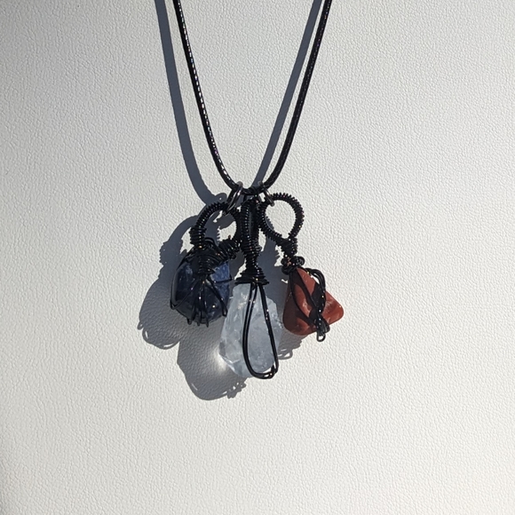 💎SOLD💎Sodalite Crystals Necklace Wire Wrap Red Jasper 🔮 - Picture 6 of 12